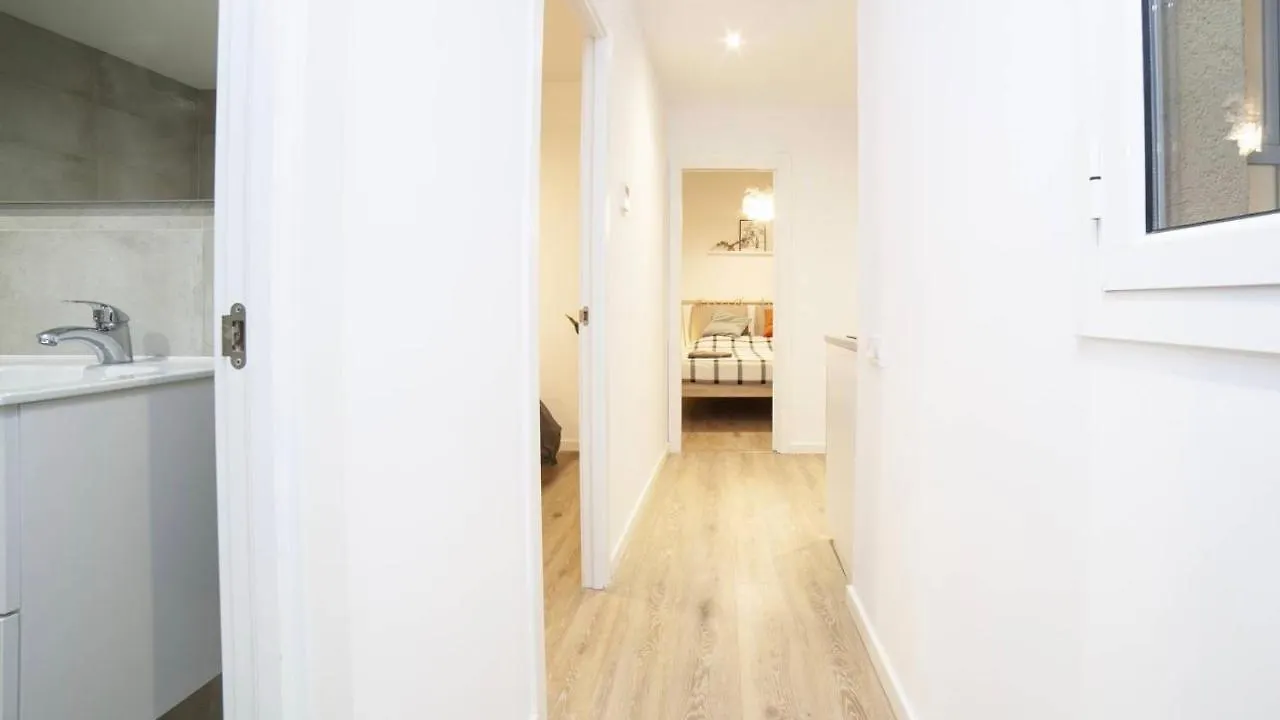 Chic Apartments Ramblas Barcelona
