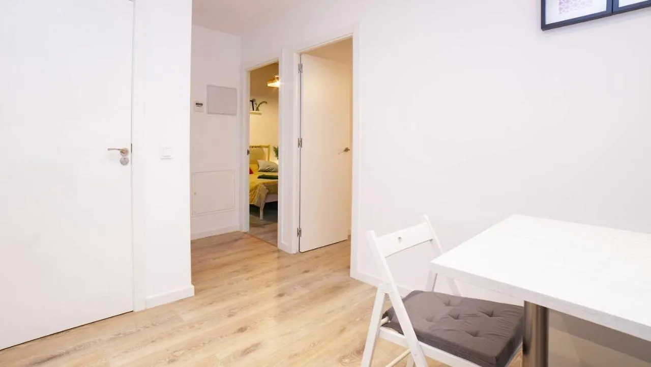 Chic Apartments Ramblas Barcelona