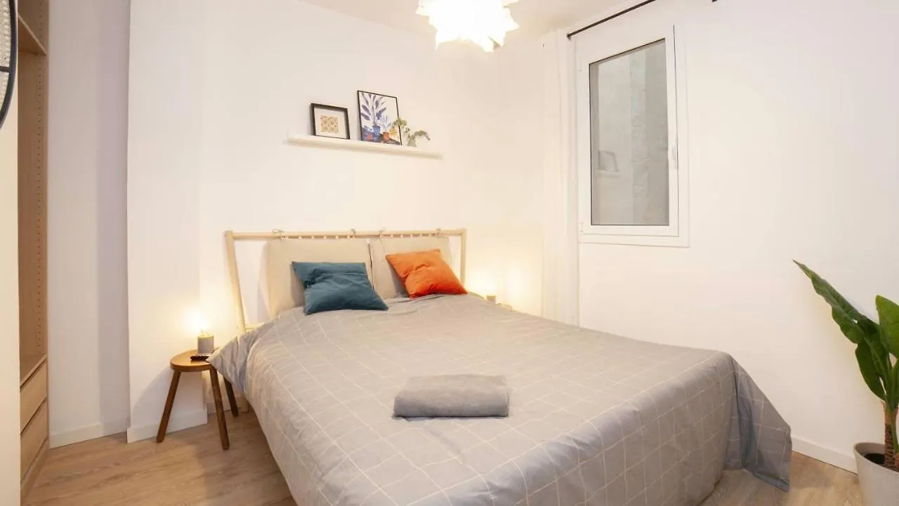 Chic Apartments Ramblas Barcelona