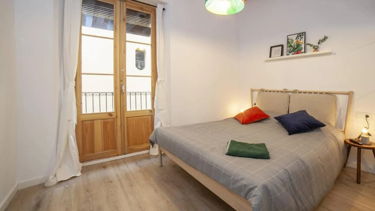 Chic Apartments Ramblas Barcelona